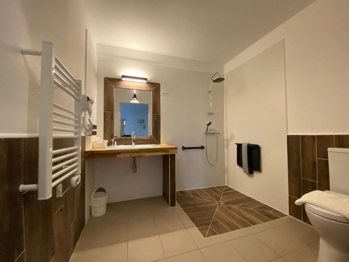 Logis Hostellerie De L'Abbaye 르토로네 외부 사진